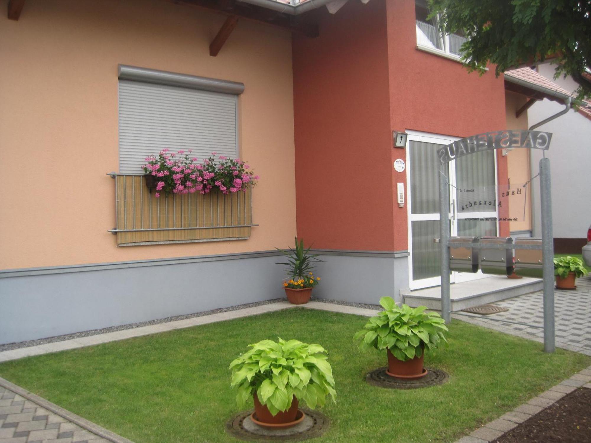 Ferienwohnung Haus Alexandra Rust Exterior foto